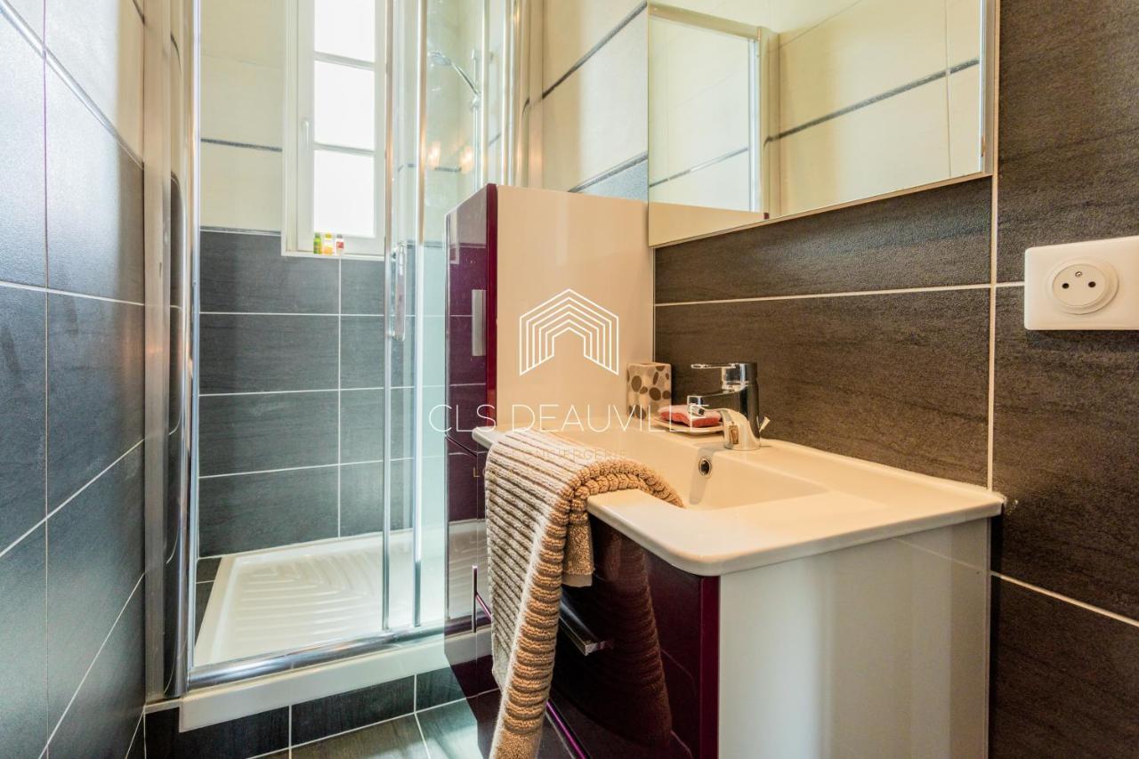 Appartement Les Mouettes C.L.S Deauville Exterior photo